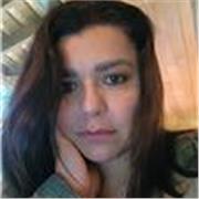 Profesora de español, con conocimiento en química, física y matemática