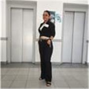 Profesora de sociales para niños de 8 a 15 años