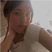 Estudiante de Educación que imparte classes de apoyo.