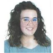 Studentessa di Filosofia, impartisce lezioni di filosofia per ragazzi del liceo