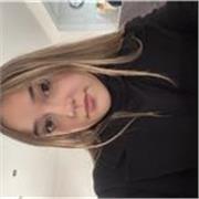 Me defino como una persona muy organizada, responsable. Considero que se me daria bien ayudar a niños de primaria y la ESO.