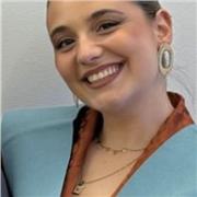 Profesora de Primaria, apta para todos los cursos. Graduada en Educación Infantil y Primaria.