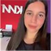 Professora de inglês com experiência em aulas para adultos e crianças de todas as idades, online e presencial