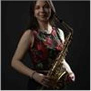 Profesora de saxofón y lenguaje musical