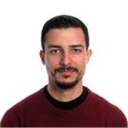 Ingegnere civile impartisce lezioni di materie scientifiche