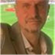 Ancien professeur en lycée, j'ai opté pour un parcours de chef d'entreprise dans l'immobilier. Envie de transmettre .