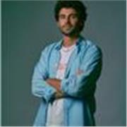 Esperienza con scuole medie e superiori, oltre ad inglese posso occuparmi anche del resto delle materie