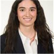 Estudiante de cuarto de química que imparte clases de química, biología o matemáticas