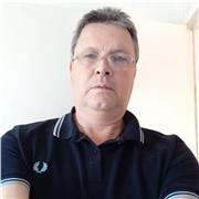 I have 5 years teaching experience including 2 years online, I have a degree in Linguistics plus the TEFL Cert