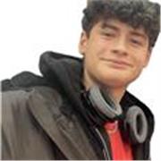 Estudiante de 2.º de Bachillerato con titulación de inglés de nivel C1 certificada por Cambridge.