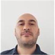 Adapto mis clases al nivel del y graduado universitario (lic. sistemas),trabajo en empresa española, en inglés, portugués y español
