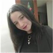 Soy docente de inglés con experiencia impartiendo clases a población diversa. Me considero dinámica, empatica y paciente