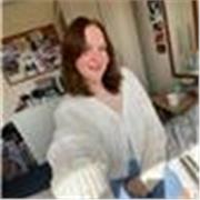 I’m an English Literature graduate offering tutoring to GCSE or A-Level students in remote lessons.
