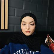 English tutor who teaches students of all ages.