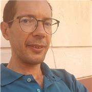 Soy una persona ordenada y responsable y espero dar las clases a quien necesite un refuerzo