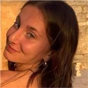 Ragazza liceale affidabile per ripetizioni e supporto allo studio - zona Treviso ma disponibile anche online