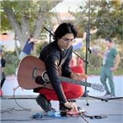 Profesor de Música. Clases de Piano, Guitarra y Bajo. Lenguaje y teoría musical