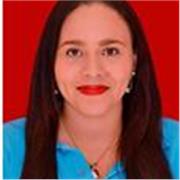 Profesora de básica primaria y preescolar imparte clases presenciales o virtuales