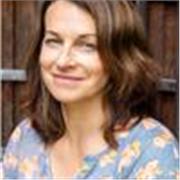 Private lessons tailored to your level and needs, from a French native