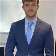 Estudiante de Derecho con título en inglés ofrece clases particulares a personas de todas las edades