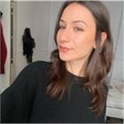 Estudiante de Filologia Hispanica e Inglesa. Mi objetivo es dar clases a grupos de cualquier edad de nivel incipiente o intermedio
