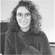 Cuento con formación en animación y diseño 2D/3D, así como en ilustración, lo que me permite transmitir conocimientos de dibujo 