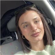 Responsable, paciente, amable y comprensiva. Capacitada para dar clase a niños de necesidades especiales. Cualquier tipo de materia a cualquier nivel