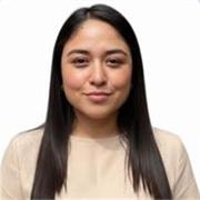 Profesora con título universitario en pedagogía de la historia y ciencias sociales con 1 año de experiencia.
