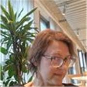 Ich unterrichte Deutsch und Englisch als Fremdsprache in der Grubdschule und bereite auf das Gymnasium vor.