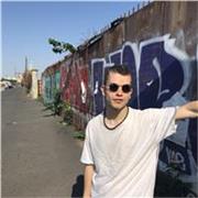 Dottore magistrale in economia impartisce lezioni di materie economiche e giuridiche