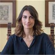 Avvocato offre lezioni online di diritto a studenti