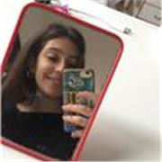 Studentessa di medicina con passione per le discipline umanistiche e esperienza di insegnamento sia a privati (ripetizioni) che come professoressa in un liceo