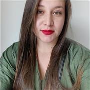 Profesora de lengua castellana con experiencia en clases virtuales para niños