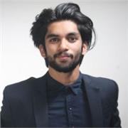 English teacher who can teach people of all ages.