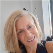 Canadian native teacher specializing in Business English, presentation, and interview preparation. My focus is to make students feel confident!