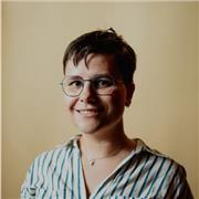 Profesora de Historia, Geografía e Historia del Arte