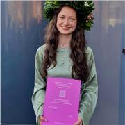 Insegnante di inglese con 6 anni di esperienza di insegnamento a Milano, ho insegnato a tutte le età a partire dai 3 anni.