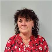 25 Years experience as Coach, Tutor and Trainer. I teach adults and students with focus and humour.