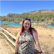 Profesora particular para niños y niñas hasta 4 ESO. En Alzira, Valencia y alrededores. También online