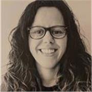 Docente de formación para el empleo acreditada por la comunidad de madrid para impartir certificados de atención sociosanitaria 