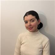 Actuellement étudiante en informatique, je peux assurer des cours en Svt, maths, français niveau collège-lycée