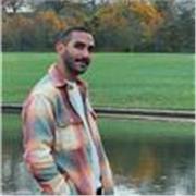 Profesor de biologia para estudiantes de bachillerato/ESO, médico de profesión