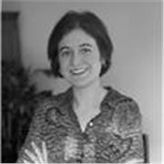 Primaria: clases de cualquier materi; oganización de estudio, apoyo general y deberes. ESO: Lengua, Historia, Filosofía y Religión