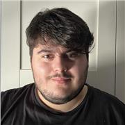 Estudiante del Grado en Educación Primaria, con posibilidad de enseñar cualquier materia troncal.