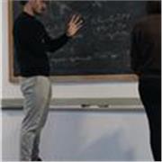 Hai problemi con le materie STEM?. Lascia che faccia un giro tra le tue sinapsi per risolvere il  problema 🙃​.
