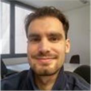 Estudiante Francés. Podrás aprender francés con un nativo. Hablo inglés con fluidez y un español intermediario. 