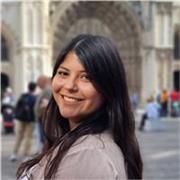 Doctora en Ciencias Veterinarias con experiencia docente en ciencias e inglés de forma presencial y remota