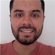 Lienciado en lengua castellana, con amolia experiencia en enseñanza de niños, adolescentes y adultos, en el campo de la Lengua Castellana y Literatura