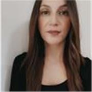 Insegnante di Diritto ed Economia impartisco lezioni per studenti di scuole superiori