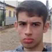 Tutor disposto a oferecer um universo de métodos para uma abordagem adaptada a cada aluno, com base na simplificação do assunto